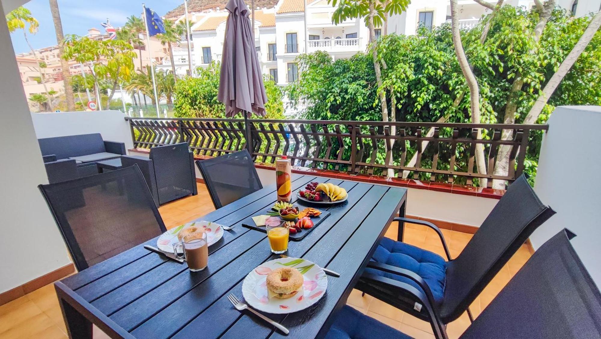 Diamantes - Relaxing Tenerife Getaway - Heated Pool - Los Cristianos لوس كريستيانوس المظهر الخارجي الصورة