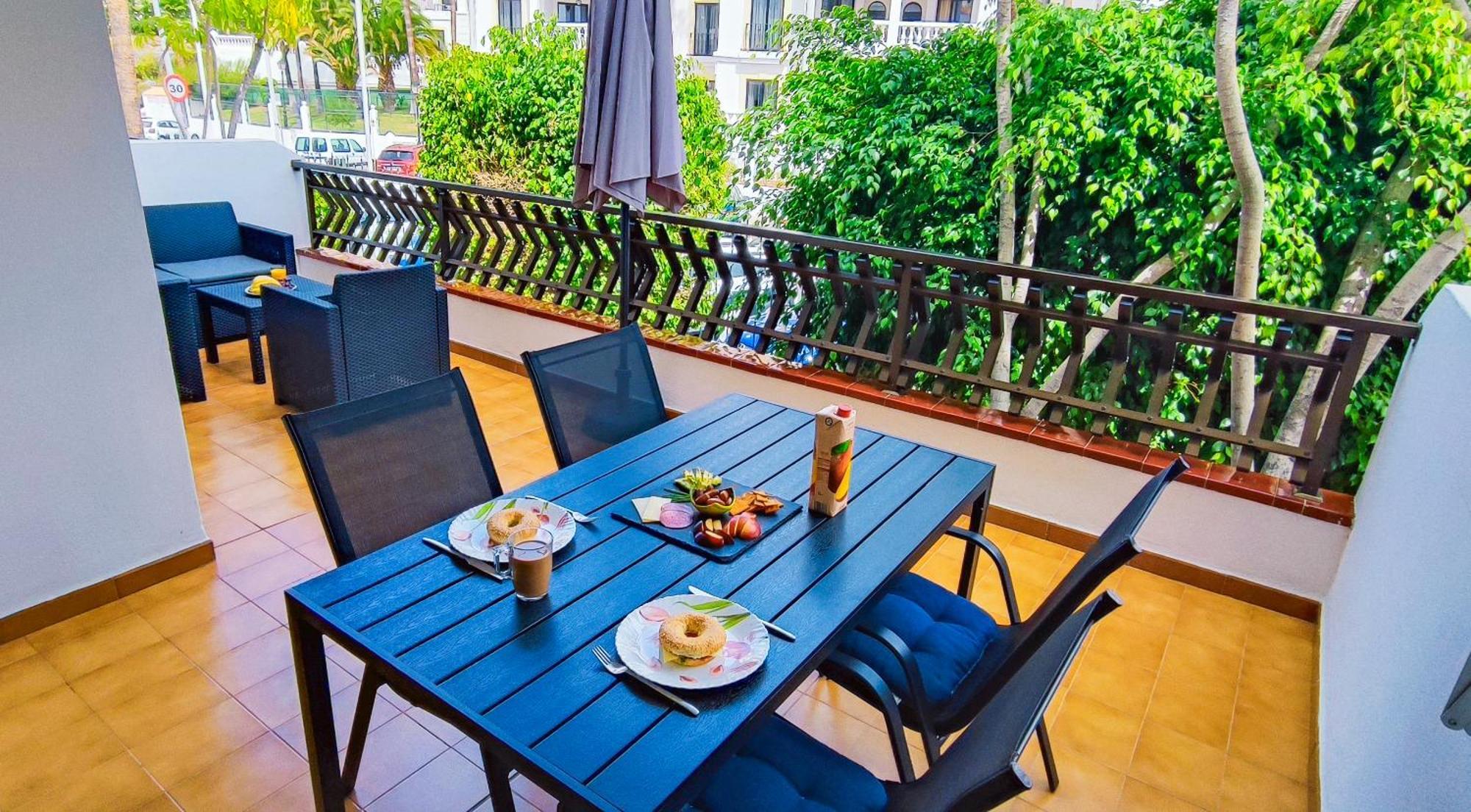 Diamantes - Relaxing Tenerife Getaway - Heated Pool - Los Cristianos لوس كريستيانوس المظهر الخارجي الصورة